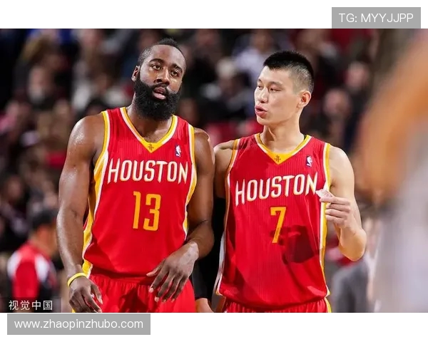 2016至2017赛季勇士队与黄蜂队精彩对决回顾与分析