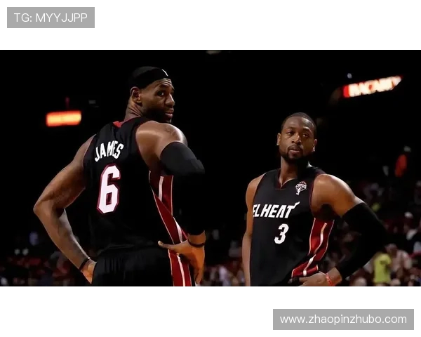 韦德与詹姆斯巅峰对决四十年传奇重温篮球历史的辉煌瞬间